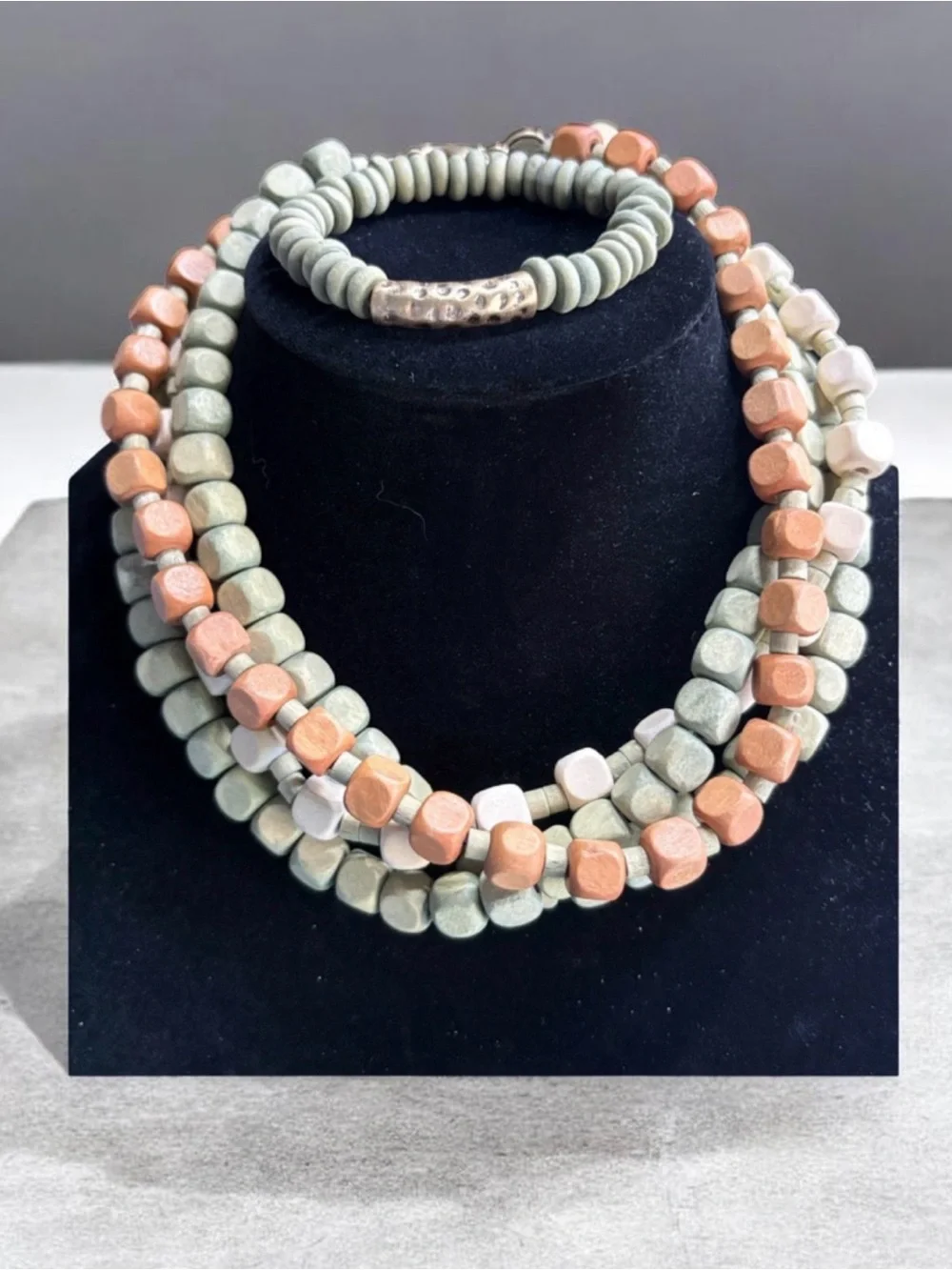 Plunder Multistrand Beaded Necklace and Bracelet in Mint, Peach & Cream (v)